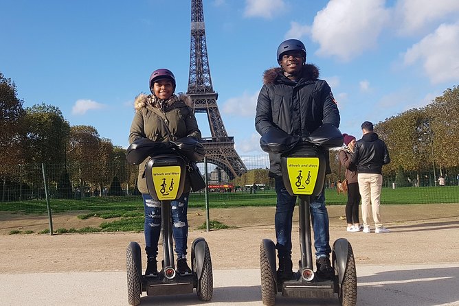Paris Segway Express Tour (12 monuments in 1 hour and 30 minutes) - A 90 minute Segway highlights run, from Eiffel views to World Fair palaces