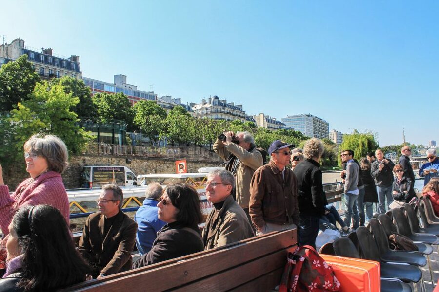 Paris: Seine River and Canal Saint-Martin Cruise - From Musée d’Orsay to Port of Solférino: Finding the Boat Fast