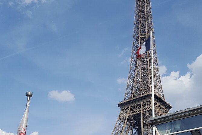 Paris Seine River Champagne Tasting Cruise - Timing, Weather, and Small Details That Matter