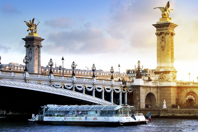 Paris Seine River Hop-On Hop-Off Sightseeing Cruise by Batobus - What Each Seine Stop Is Best For: Eiffel Tower to the Louvre