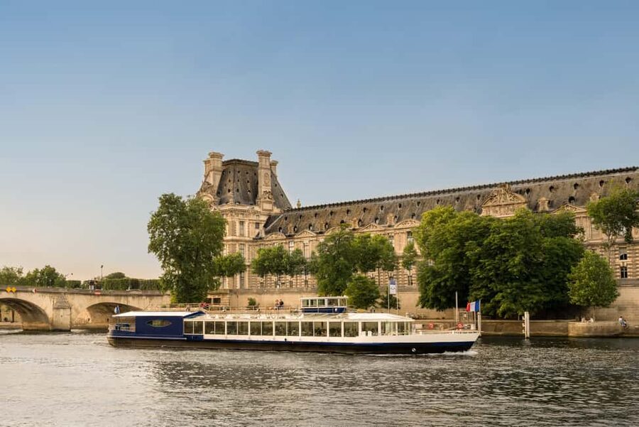 Paris: Seine River Panoramic Views Dinner Cruise - Key highlights that matter before you go
