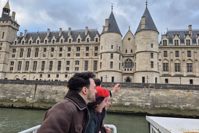 Paris Seine River Sightseeing Guided Cruise Vedettes du Pont Neuf - Who should book this Seine cruise, and who should pass