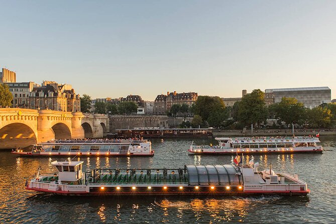 Paris: Seine River Sightseeing Sunset Cruise with Champagne - Drinks, Music, and the On-Board Vibe