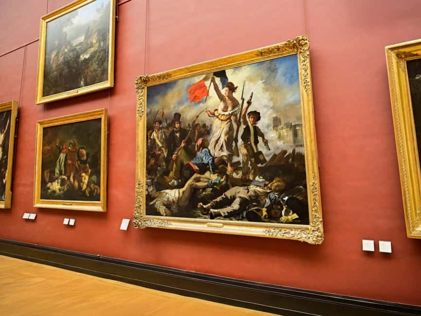 Paris: Skip-the-Line Louvre Museum & Mona Lisa Guided Tour - What the Louvre feels like during a 2-hour highlight visit