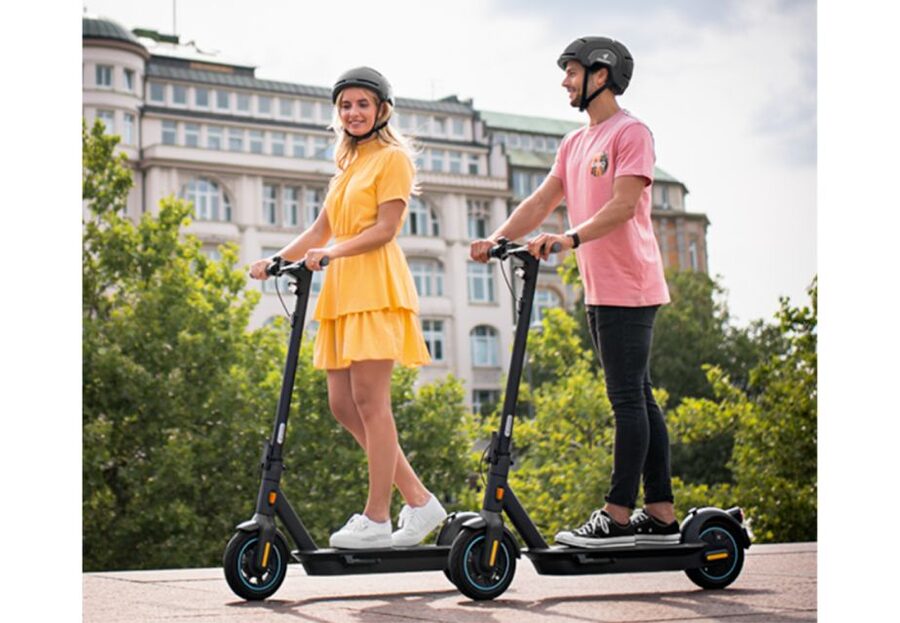 Paris: Small-Group E-Scooter Tour with a Local Guide - Eiffel Tower by Scooter, Plus Pont Alexandre III: Your Two Best Photo Angles