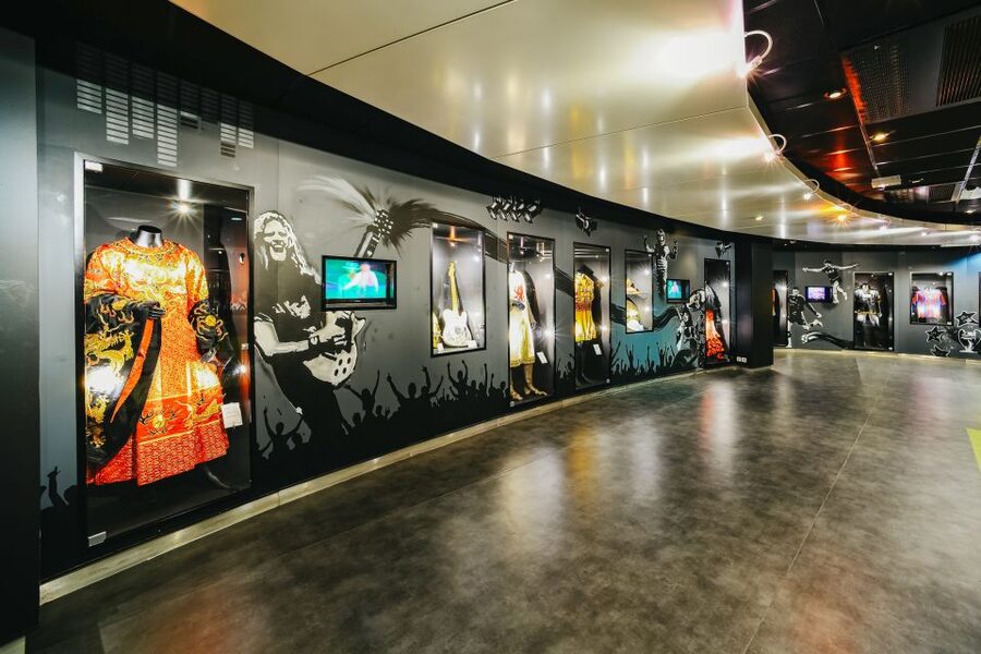 Paris: Stade de France Behind the Scenes Tour - Stade de France Museum: The Best Ending for History-Plus-Photo People