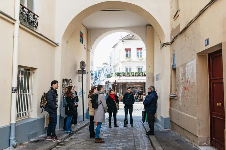 Paris: Street Art Walking Tour with a Street Artist Guide - The French Touch and le pochoir, explained as you walk