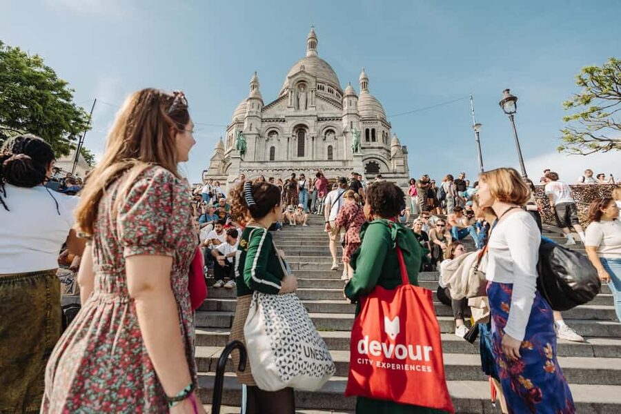 Paris: Taste of Montmartre Food & Wine Walking Tour - Maison Arnaud Larher Caulaincourt: pastries and chocolate with neighborhood roots