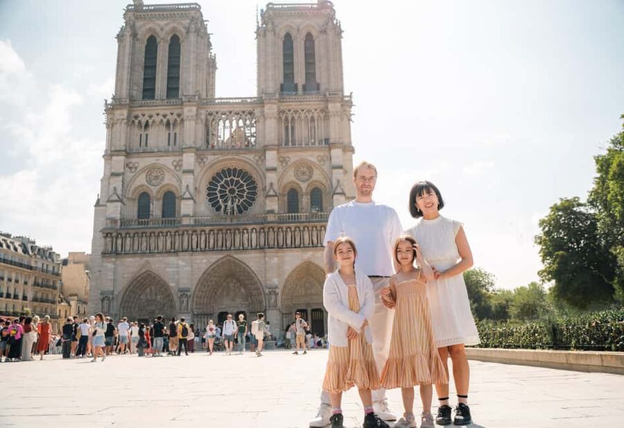 Paris: The Notre Dame Experience with Multiple Tour Options - Audio guide upgrade and Seine River Cruise: when to add them