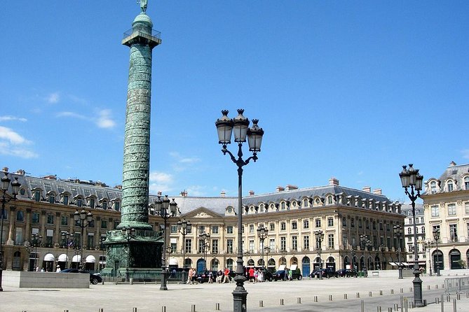 Paris Top Attractions & Hidden Gems around your Hotel Private Orientation Tour - Stop-by-stop options: what each area gives you
