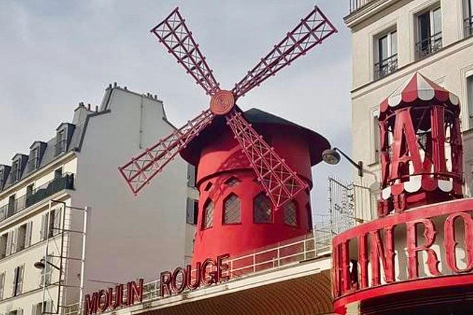 Paris Top Sights Half Day Walking Tour + Wine Tasting Experience - Small-Group Size and the Guide Factor