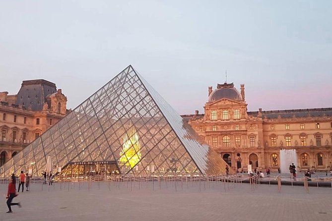 Paris Top Sights Half Day Walking Tour with a Fun Guide - Louvre exterior + Eiffel Tower viewpoint: the iconic hits without ticket stress