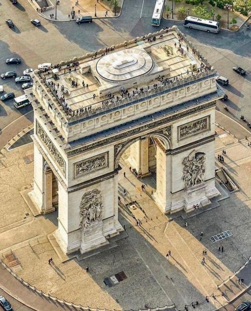 Paris Top Sights Half Day Walking Tour with a Fun Guide - Guide Energy: Stories, Humor, and Patience (A Big Deal)