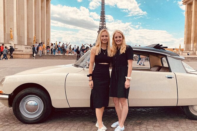 Paris TV Show Tour in a Open Top Vintage French Car Citroen DS - Big Boulevards, Opulence, and the Montmartre Climb