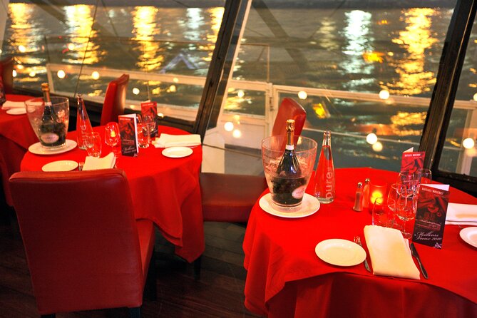 Paris Valentine's Day Dinner Cruise by Bateaux-Mouches - Seine Sights After Dark: Eiffel Tower Up Close, Bridges in Motion