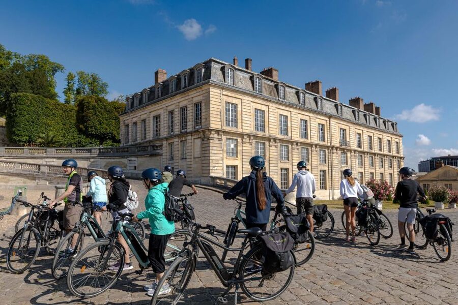 Paris: Versailles Palace and Queen Hamlet E-Bike Tour - Who should book this Paris to Versailles e-bike tour