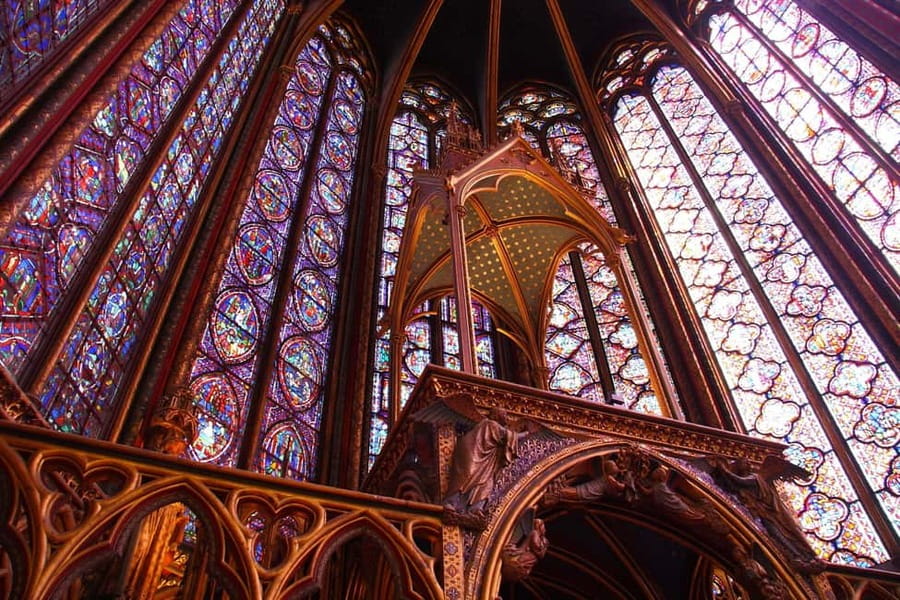 Paris: Walking Tour with Notre Dame or Ste-Chapelle Access - How the timing and walking pace work in real life