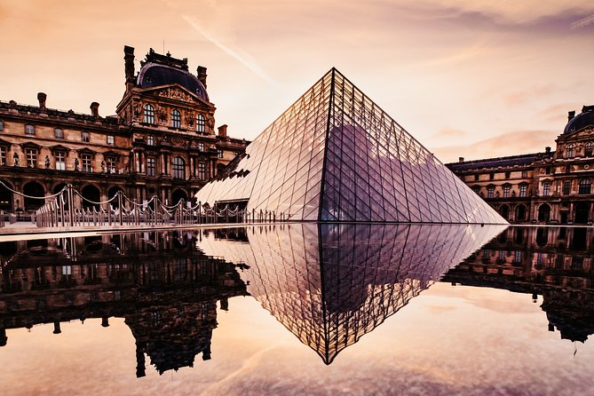 Paris Walking Tours: Discover Paris' Iconic Sites and Secret Spots - What This Paris Walking Audio Tour Really Delivers