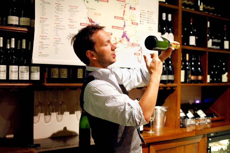 Paris: Wine and Cheese Lunch - The cheese lineup, and why the bread and portions matter