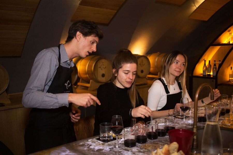 Paris: Wine Making Workshop - The tasting part that actually teaches you what to notice