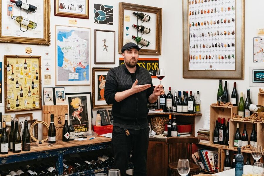 Paris: Wine Tasting Experience with 6 Wines and Cheese Board - Key highlights worth timing in your trip