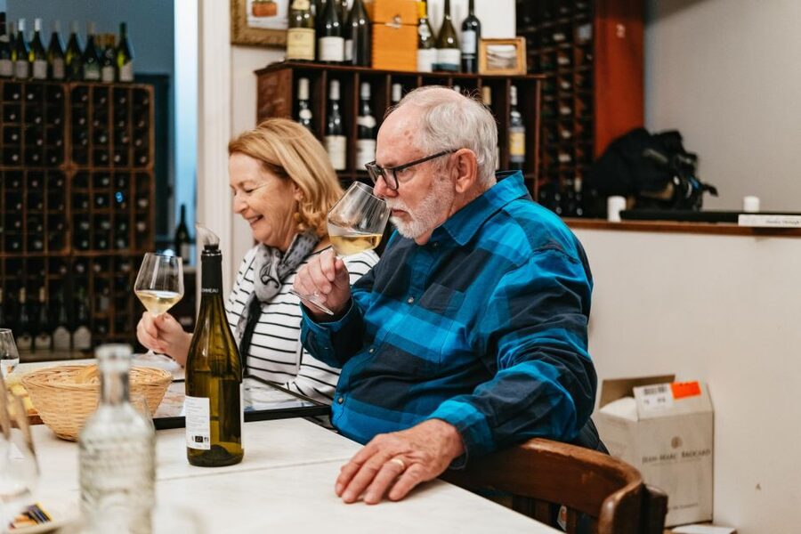 Paris: Wine Tasting Experience with 6 Wines and Cheese Board - Cheese and baguette pairing: where the lessons click