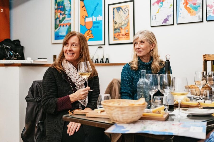 Paris: Wine Tasting Experience with 6 Wines and Cheese Board - Practical tips to get more out of your two hours