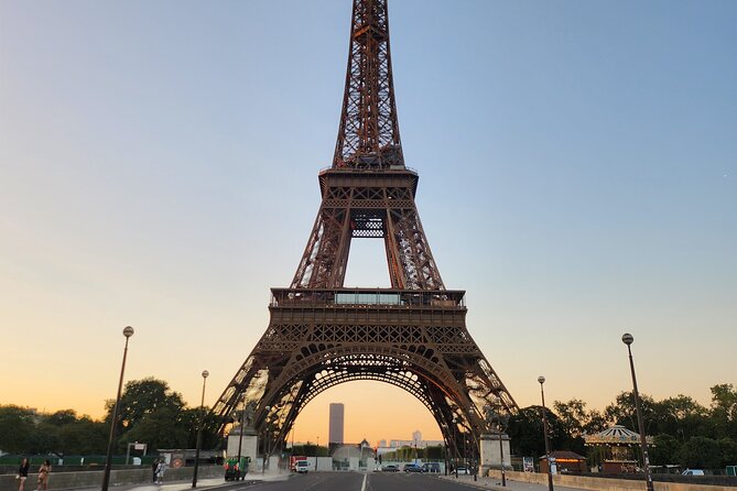 Paris Without People - Sunrise Bike Tour & Breakfast - Your 2-Hour Route, Built Around Quiet Landmarks