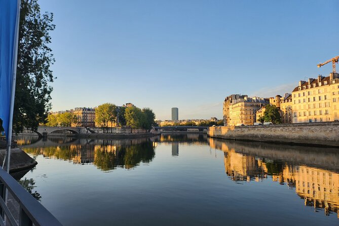 Paris Without People - Sunrise Bike Tour & Breakfast - Marais at First Light: Empty Streets, Real Neighborhood Energy