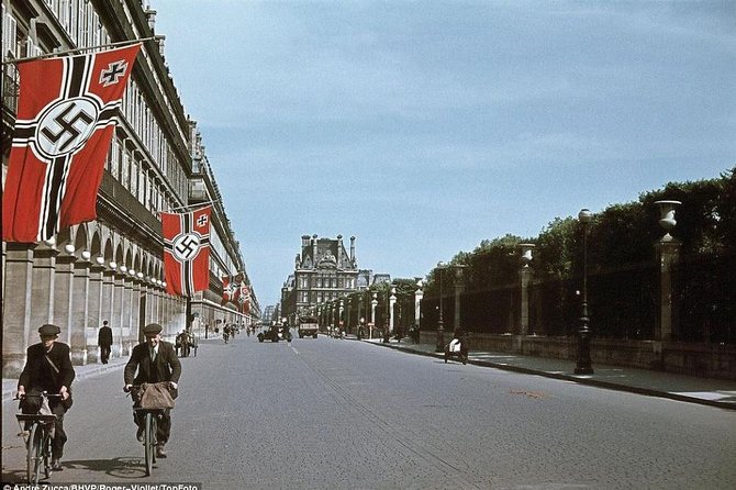 Paris WW2 The German Occupation Small group or Private tour - Meet your guide at Palais-Royal, then walk in the footsteps of power