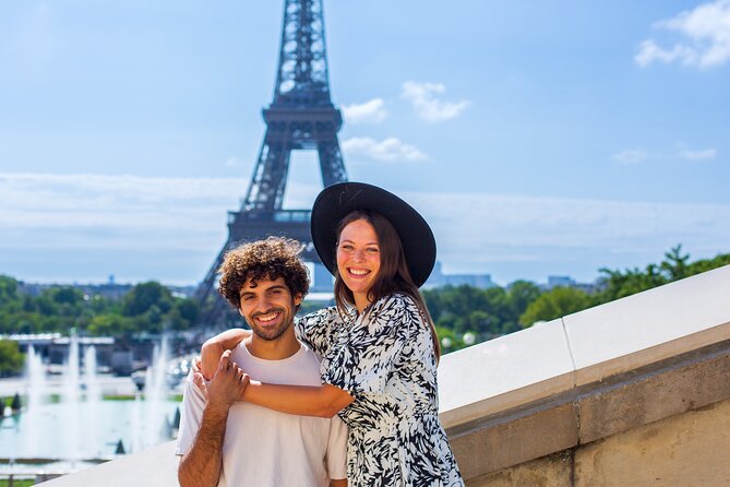 Paris: Your Own Private Photoshoot at the Eiffel Tower - Value at about $33.88 per group: what you’re buying