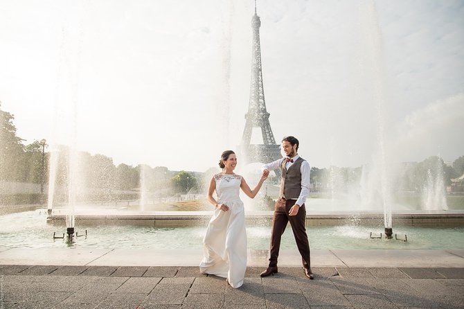 Parisian Life Style Private Photo Shoot at Eiffel Tower - Weather and Crowds: The Part You Cannot Control