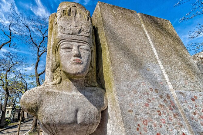 Père-Lachaise Cemetery Paris Tour with Audioguide - GPS Map, Offline Route, and Finding Tombs Without Guesswork