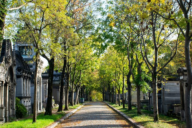 Père Lachaise Cemetery Tour: A Stroll Through Immortal History - Price and what $66.08 really covers