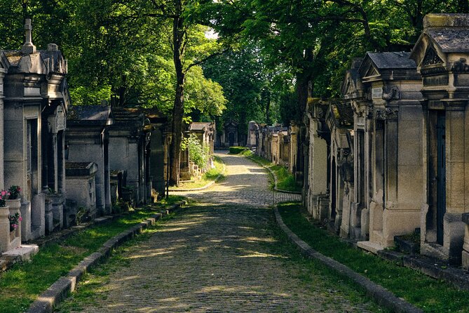 Père Lachaise Cemetery Tour, Tales from the Graves and Crepes - Key highlights to look for