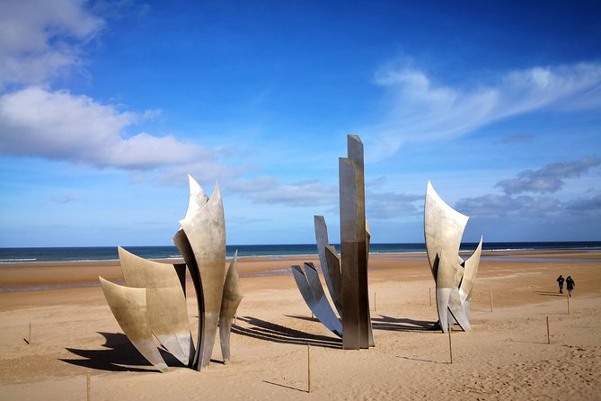 Pointe du Hoc,Omaha Beach, American Cemetery - Day trip from Paris to Normandy - Overlord Museum: where the landing becomes understandable in objects and reconstructions