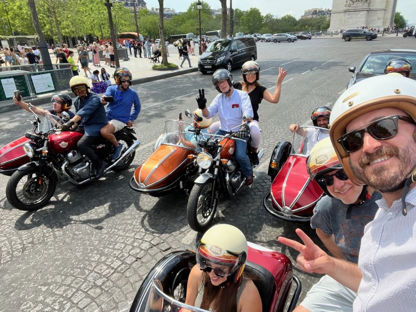 Premium Paris Monuments Tour - Arc de Triomphe: quick guided views with Napoleonic-level context