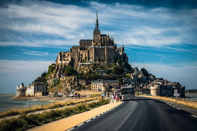 Private 12-hour round transfer to abbey of Mont Saint Michel Normandy from Paris - Why this private Mont-Saint-Michel transfer is worth your time