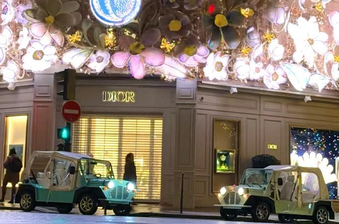 Private 3 - Hour Must-See Paris Tour by Golf Cart Mini Moke - Invalides dome, a Russian-tsar bridge, and Bourbon Palace