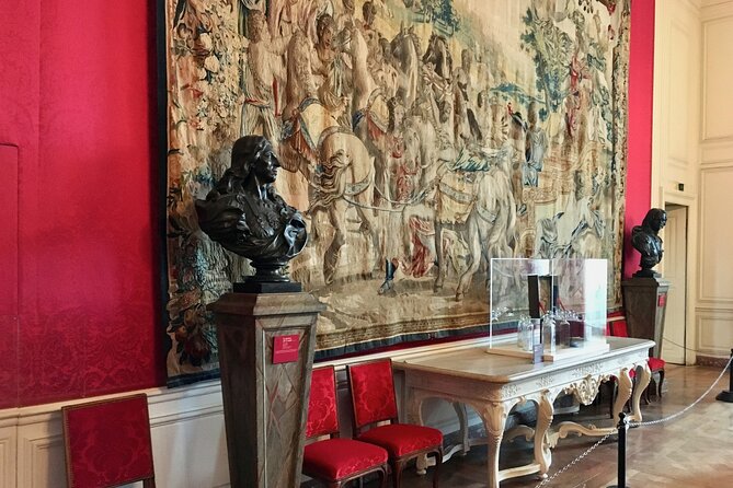 Private 3 Loire Castles Live Guided with Wine tasting from Paris - Wine tastings: what you get, how long it feels, and what to ask for