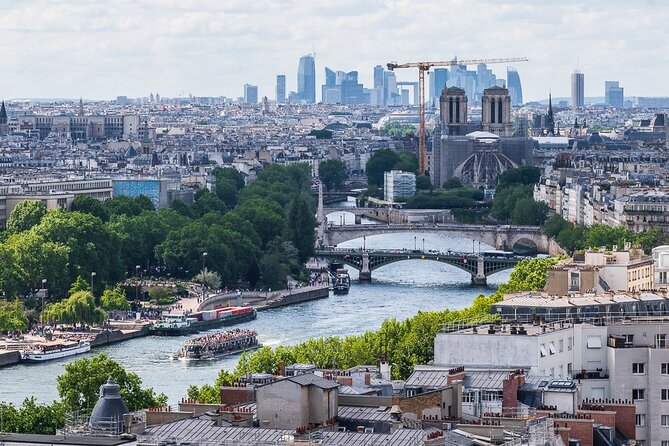 Private Boat Trip in Paris - Price and Logistics: Is $138.34 Per Person Worth It?