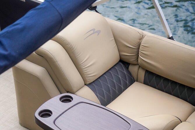 Private cruise in Paris - A 90-minute private Seine cruise that feels like you rented a front row