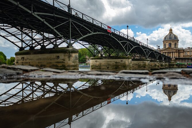 Private Cruise to Discover Paris - What you get onboard, plus what you should bring