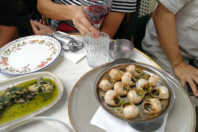 Private Foodie Tour in Paris: Exquisite French Cuisine - Guides and service: why the names in reviews matter