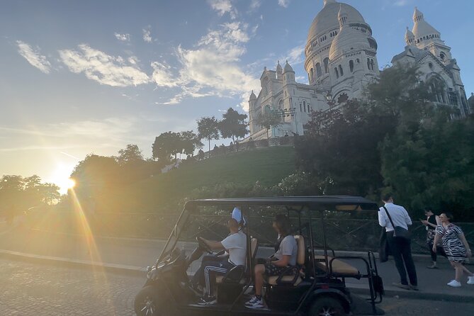 Private Golf Cart Tour: Paris Landmarks & Hidden Gems - Arc de Triomphe: the quick photo stop that actually makes sense