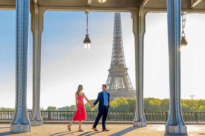 Private Guided Professional Photoshoot by the Eiffel Tower - Eiffel Tower Photos Start at Espl. du Trocadéro (Not Where You Think)