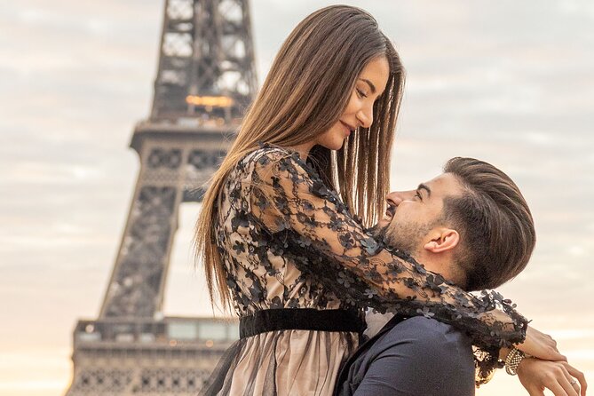Private Guided Professional Photoshoot by the Eiffel Tower - Who This Tour Fits Best