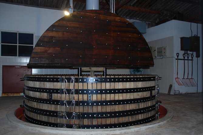 Private Guided Tour in Champagne from Paris with Moet&Chandon visit. - Moët & Chandon in the Gallo-Roman cellars: the tasting and the scale