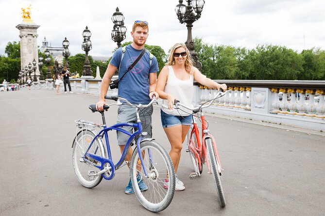 Private Highlights of Paris Bike Tour - Guide Style, Bike Route Sense, and Why Visuals Help