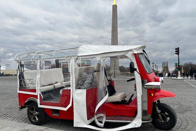 Private Highlights of Paris Tuk-Tuk Experience - Why a private tuk-tuk is a smart way to see central Paris
